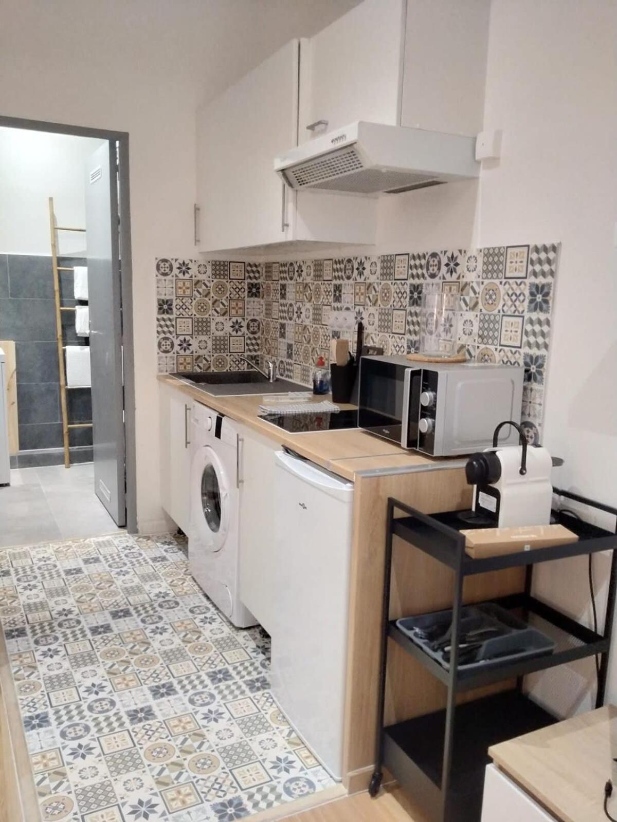 Apartament Atlas - Arya Nîmes Zewnętrze zdjęcie